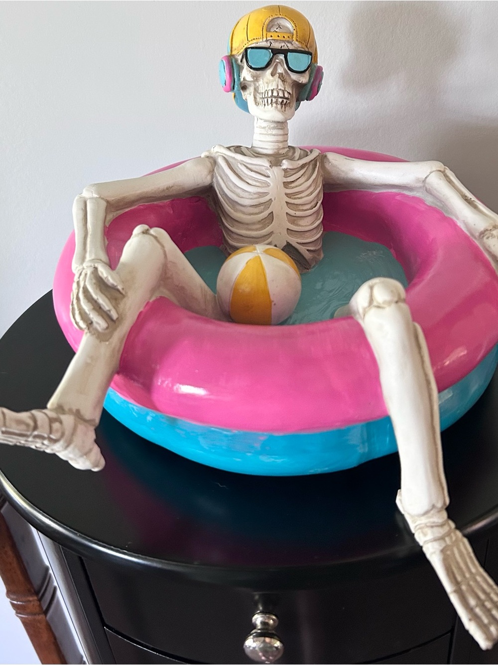 💀☀️SUMMERWEEN Skeleton in a Pool Decor☀️💀